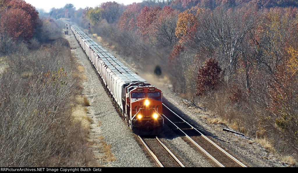 BNSF 8371